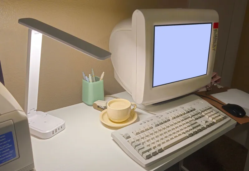 The Little Yellow Sign That Told the Truth: Requiem for the 'Under Construction' GIF